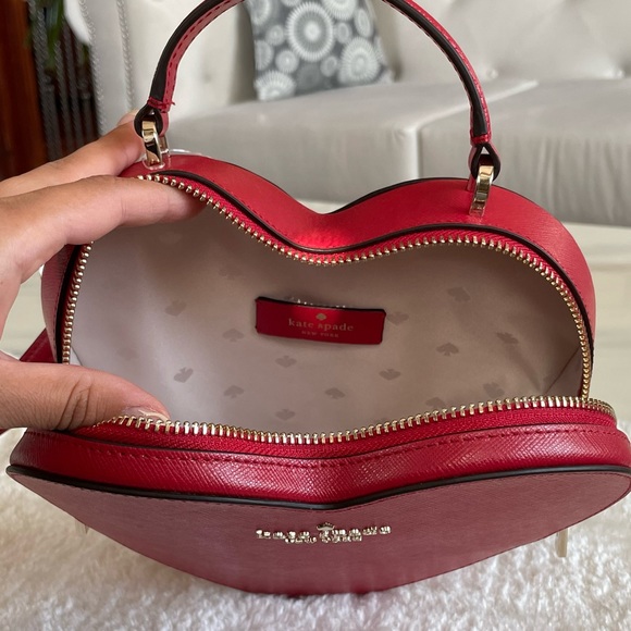 ‼️SOLD‼️ Kate Spade Love Shack Bag in Candied Cherry ❤️ - Picture 9 of 11
